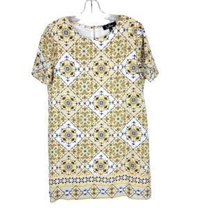 Lulus Yellow White Floral Round Neck Short Sleeves Shift Mini Dress Size S